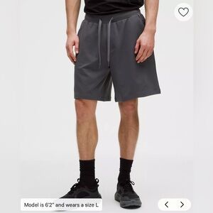 Lululemon Men’s Heavy Soft Jersey Short 8.5” // Size Small